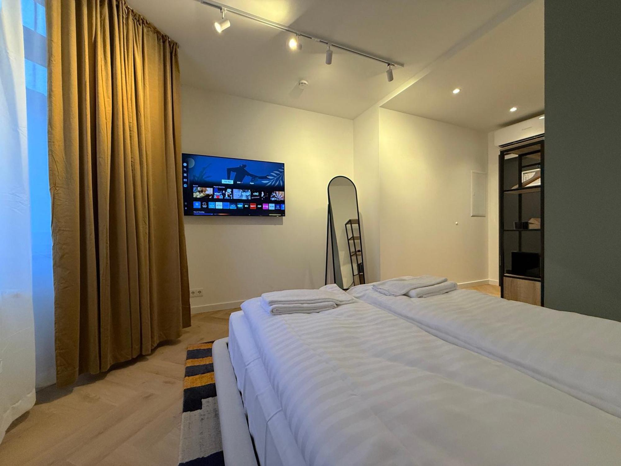 Stayzz By Homyzz - Modern Studios Alsterdorf -Winterhude- Stadtpark Hamburg-Harburg Exteriör bild
