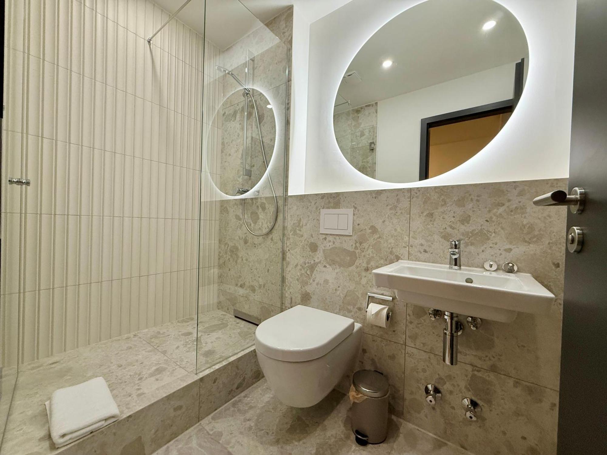 Stayzz By Homyzz - Modern Studios Alsterdorf -Winterhude- Stadtpark Hamburg-Harburg Exteriör bild